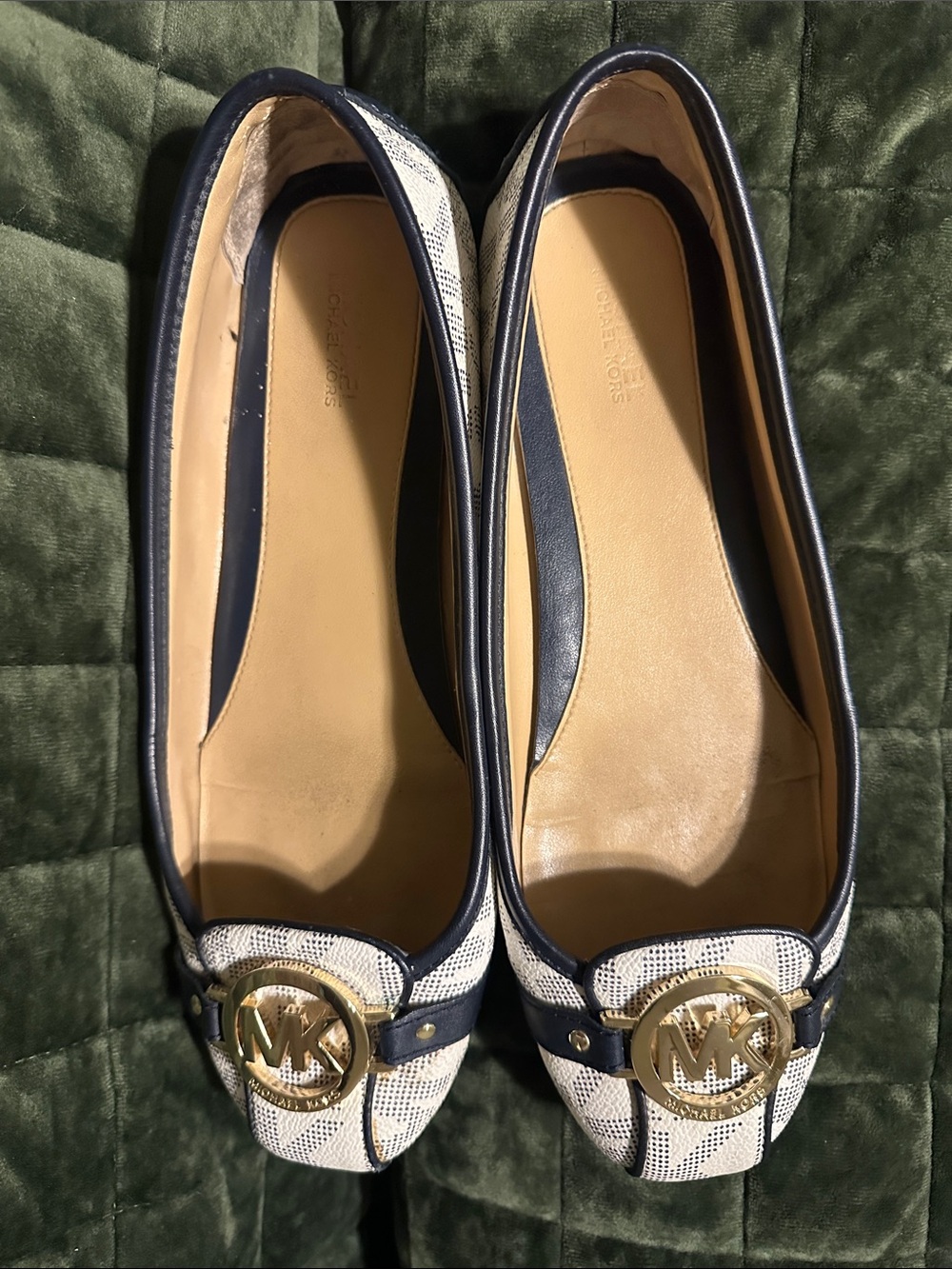 Michael Kors Navy & White MK Signature Logo Ballet Flats with Gold Hardware - Picture 6 of 16